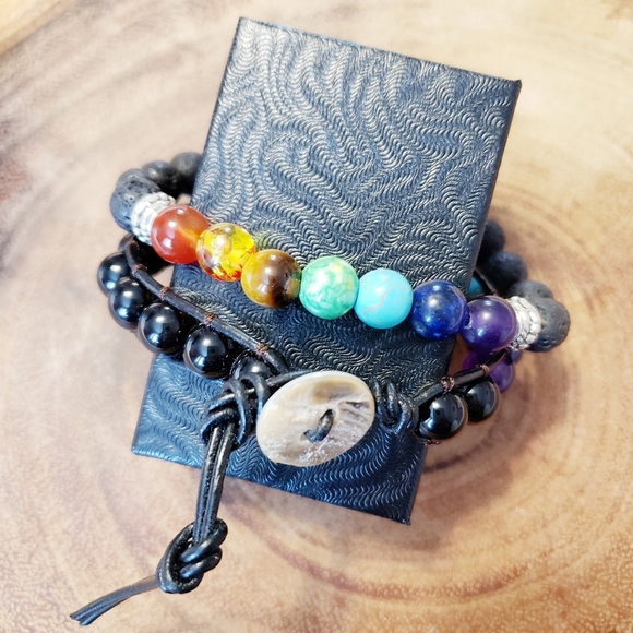 💥FREE w PURCHASE 💥 Chakra Wrap Bracelet - Picture 3 of 4